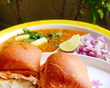 A picture of step 6 of Aloo Paav Bhaji.