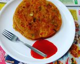 A picture of step 4 of Aloo paratha.