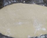 A picture of step 3 of Wool roll bread.
