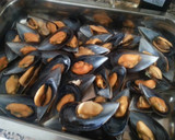 Foto del paso 7 de la receta: Mejillones en salsa de tomate picante