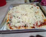 Foto langkah ke 5 dari resep Pizza Homemade Super Lezat.