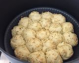 Foto langkah ke 13 dari resep Cheese Garlic Butter Bread #tanpaoven.