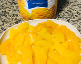 Foto del paso 3 de la receta: POSTRE DE VAINILLA CON 🍑DURAZNOS🍑 CREMA CHANTILLY Y VAINILLAS 🤩😋😋🤩🍑