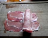 德國香菇雞: 純! 德國肉料理: 烤肉捲的食譜步驟1照片