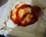A picture of step 16 of Chicken tikka pizza (without oven bake in pateela).