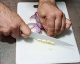 Foto del paso 2 de la receta: Codillo asado con trigueros y setas