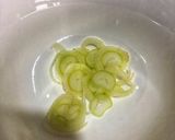 Hình bước làm 1 của món Măng xào lá nghệ (chay)