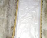 A picture of step 7 of Rio blueberry Creamy jello tart.