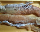Foto del paso 1 de la receta: Merluza con arvejas de lata