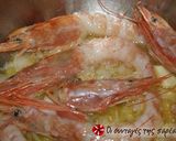 A picture of step 3 of Beloved shrimp pasta.