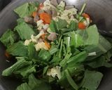 Foto langkah ke 7 dari resep Cah Sawi bakso.