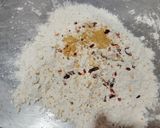 A picture of step 1 of Sattu Paratha.