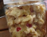 Foto langkah ke 4 dari resep Kue Semprit Jadul.