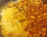 A picture of step 2 of Cheddar Breakfast Scramble 🧀.