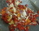 Foto langkah ke 2 dari resep Ayam suir sambal embe.