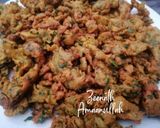 A picture of step 3 of Hyderabadi Paalak Ki Pakodi.