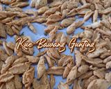 Foto langkah ke 6 dari resep Kue Bawang Gunting.
