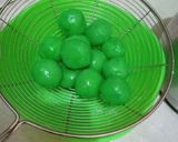 Foto langkah ke 4 dari resep Klepon.