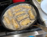 A picture of step 5 of Egg Salad Bread Roll.