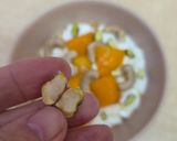 Foto del paso 3 de la receta: Smoothie bowl de yogur casero enriquecido 🥭 yogur con mango, castañas de cajú, pistachos y más