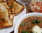 A picture of step 3 of Pav bhaji.