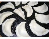 Foto del paso 10 de la receta: Empanadillas con verdeo, jamón, queso y huevo batido