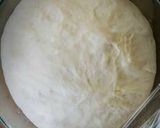 A picture of step 1 of Pan pizza.