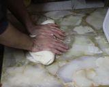 Foto del paso 10 de la receta: PrePizza casera!!🍕🍕