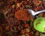 A picture of step 10 of Mince beef and veggies sauce.