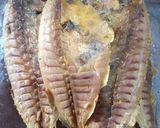 Foto langkah ke 1 dari resep Tumisan ikan cara asin.