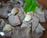 Foto langkah ke 2 dari resep Empal Goreng.