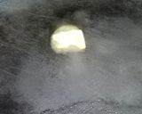 A picture of step 3 of Street style Bread Omlette.