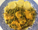 Foto del paso 6 de la receta: Tintorera con guisantes en amarillo
