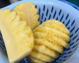 Hình bước làm 1 của món Thịt Bò Xào Thơm Giá
