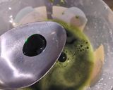 Foto langkah ke 3 dari resep Kue Putu Pandan tanpa Bambu.