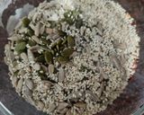A picture of step 3 of Seeds Crackers.