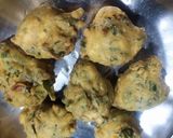 A picture of step 9 of Methi Gota.