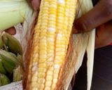 A picture of step 1 of Roasted corn.