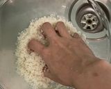 A picture of step 2 of Steamed Japonica rice.