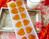 A picture of step 2 of Coffee ice cubes (Instant coffee).