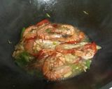 Foto langkah ke 4 dari resep #Udang TUMIS simple#.