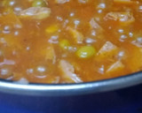 Foto del paso 3 de la receta: Magro de cerdo de lata con patatas y aceitunas en salsa