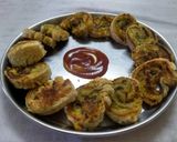 A picture of step 15 of Pinwheel Samosa.