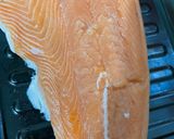 Foto del paso 2 de la receta: SALMÓN CHILENO, CON 5 PIMIENTAS