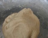 A picture of step 2 of Naan Roti.