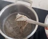 A picture of step 2 of Soba Noodles with Chicken, Winter Melon Soup.
