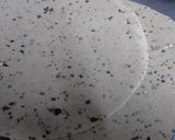 A picture of step 1 of Masala papad.