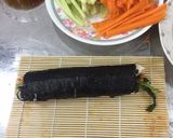 รูปขั้นตอนการทำที่ 8 ของ ซูชิน้ำพริกอ่อง (มังสวิรัติ)