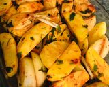 Gyors tepsis burgonya 🥔🧅 recept fázis 1 fotója