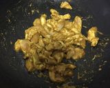 รูปขั้นตอนการทำที่ 2 ของ “ผัดพริกแกงใต้อกไก่ใส่ถั่ว”